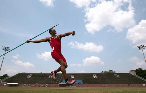 开云体育在线-世界杯之夜，库尔图瓦关键战不手软，守护比利时黄金一代最后荣光