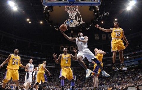 开云体育中国官网-迪马利亚状态火热，但F1年度争冠之夜为何与他无关？