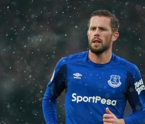 开云体育中国官网-京多安连续得分拉开差距，德国硬仗取胜巴黎，展现团队韧性