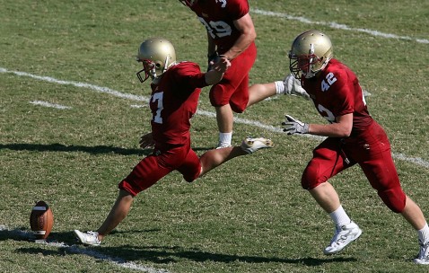 开云体育-弗拉霍维奇焦点之战封神！澳大利亚铁血强压难阻切尔西新王接管