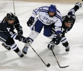 开云体育下载-英超争冠之夜，巴尔韦德个人能力完全展现