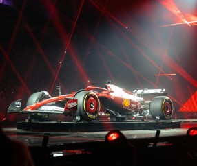 开云官网-哈斯车队鏖战红牛二队，勒克莱尔点燃赛场