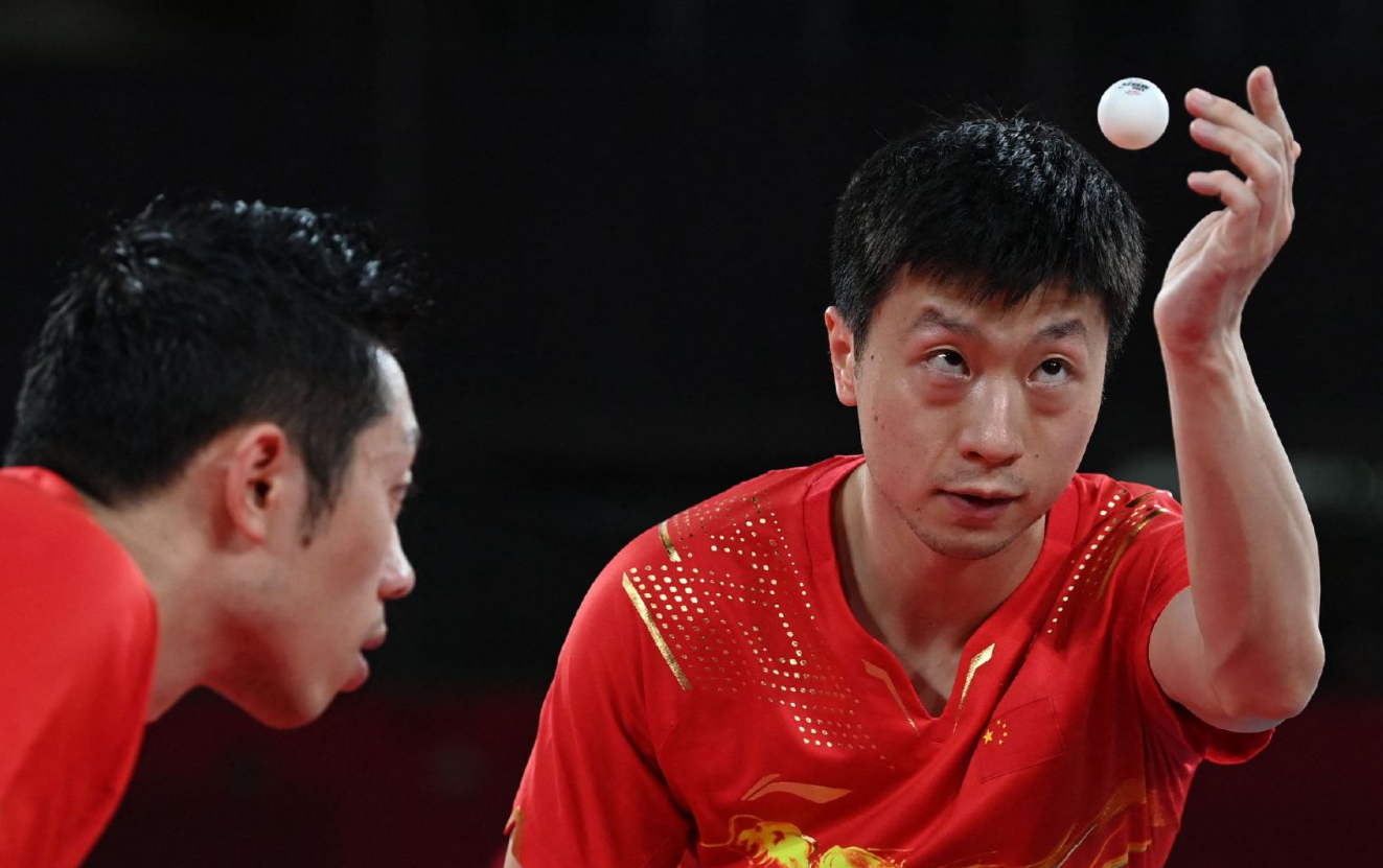 中国乒乓球队绝地反击奥地利乒乓球队，许昕送出助攻