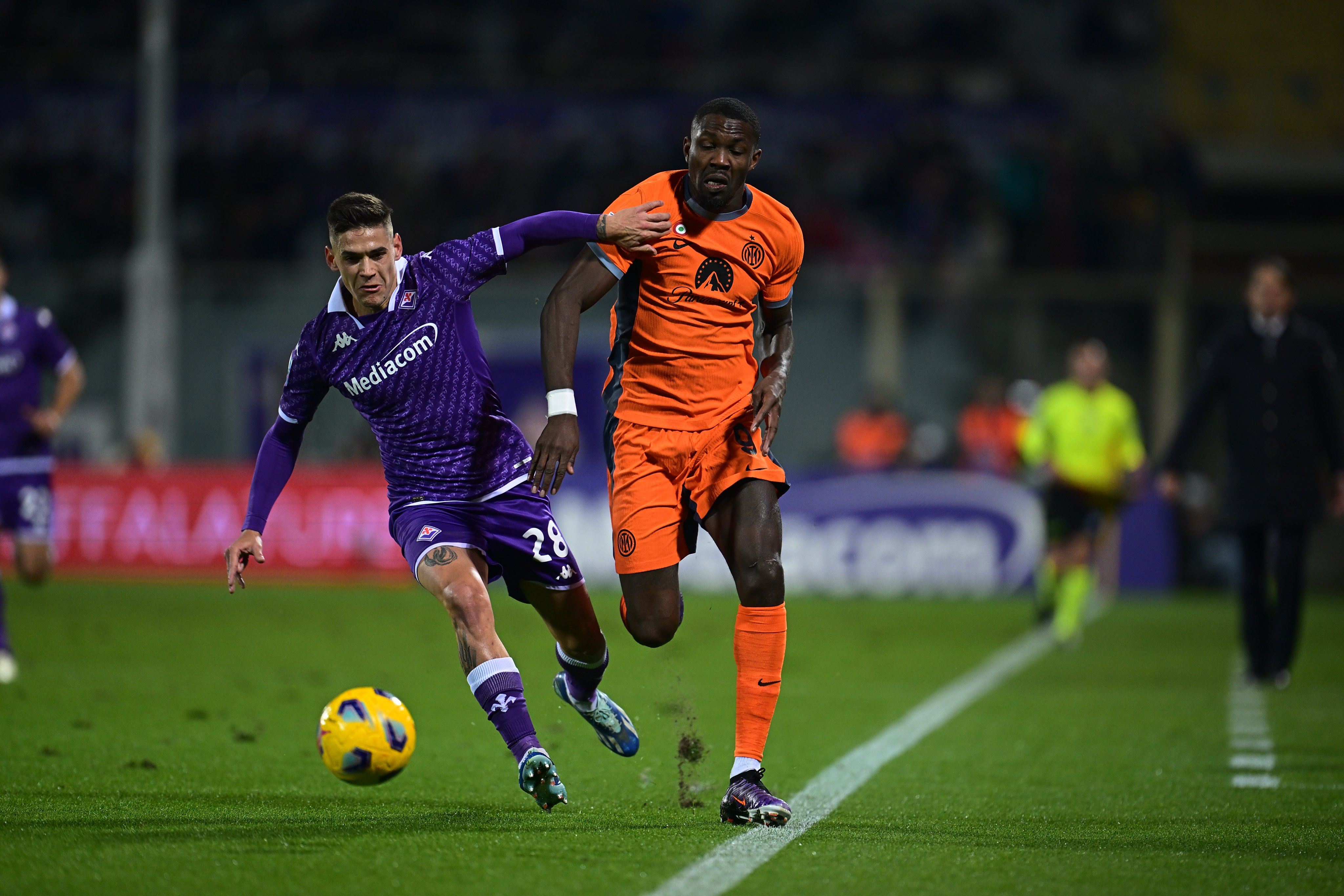 曼联准备挑战佛罗伦萨,士气高昂 曼联准备挑战佛罗伦萨,士气高昂