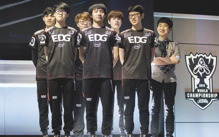 BLG险胜FNC，Deft统治全场