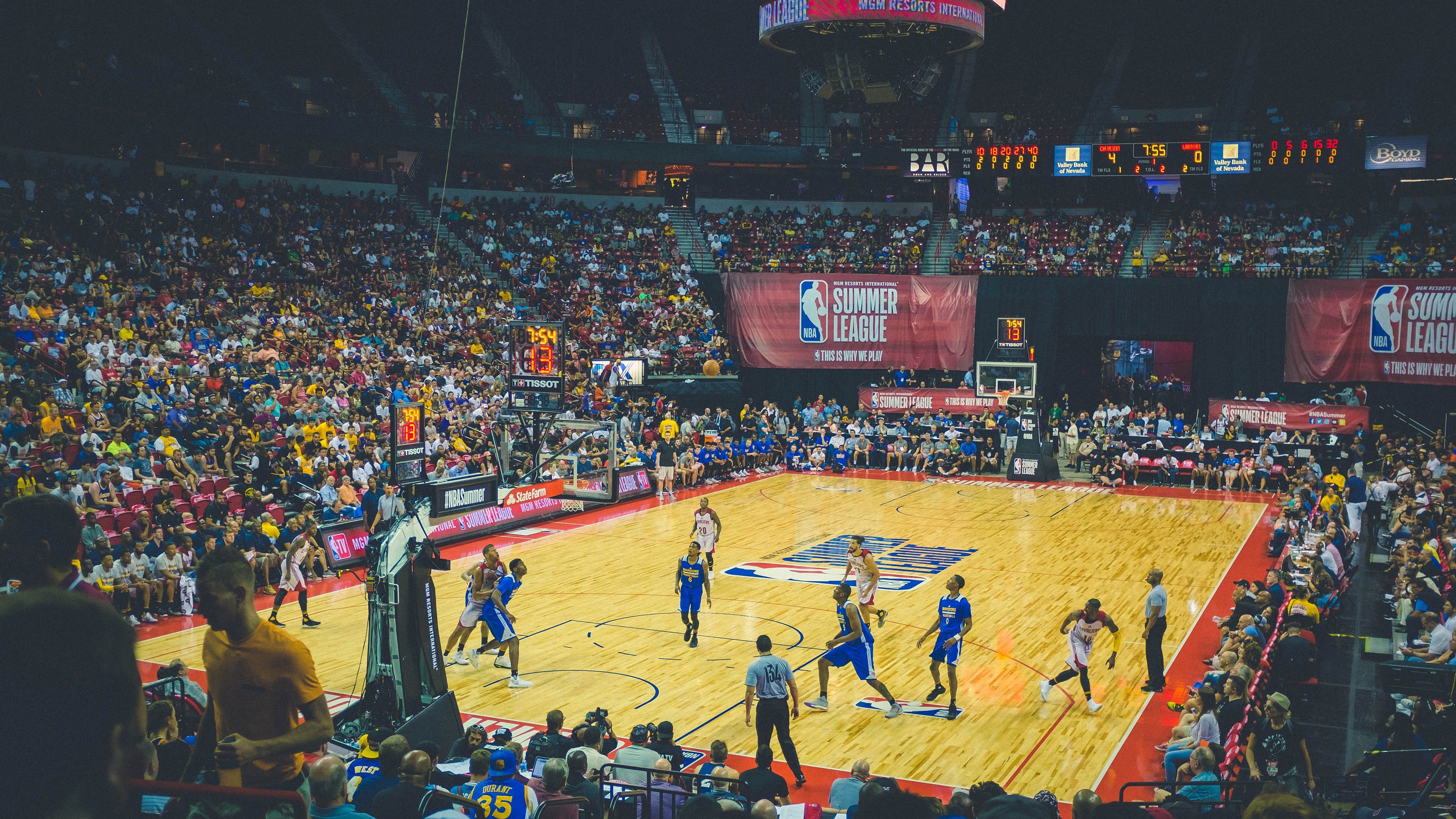 世界排名争夺战焦点战,巴萨斩落韩国,技术流足球的全球性胜利