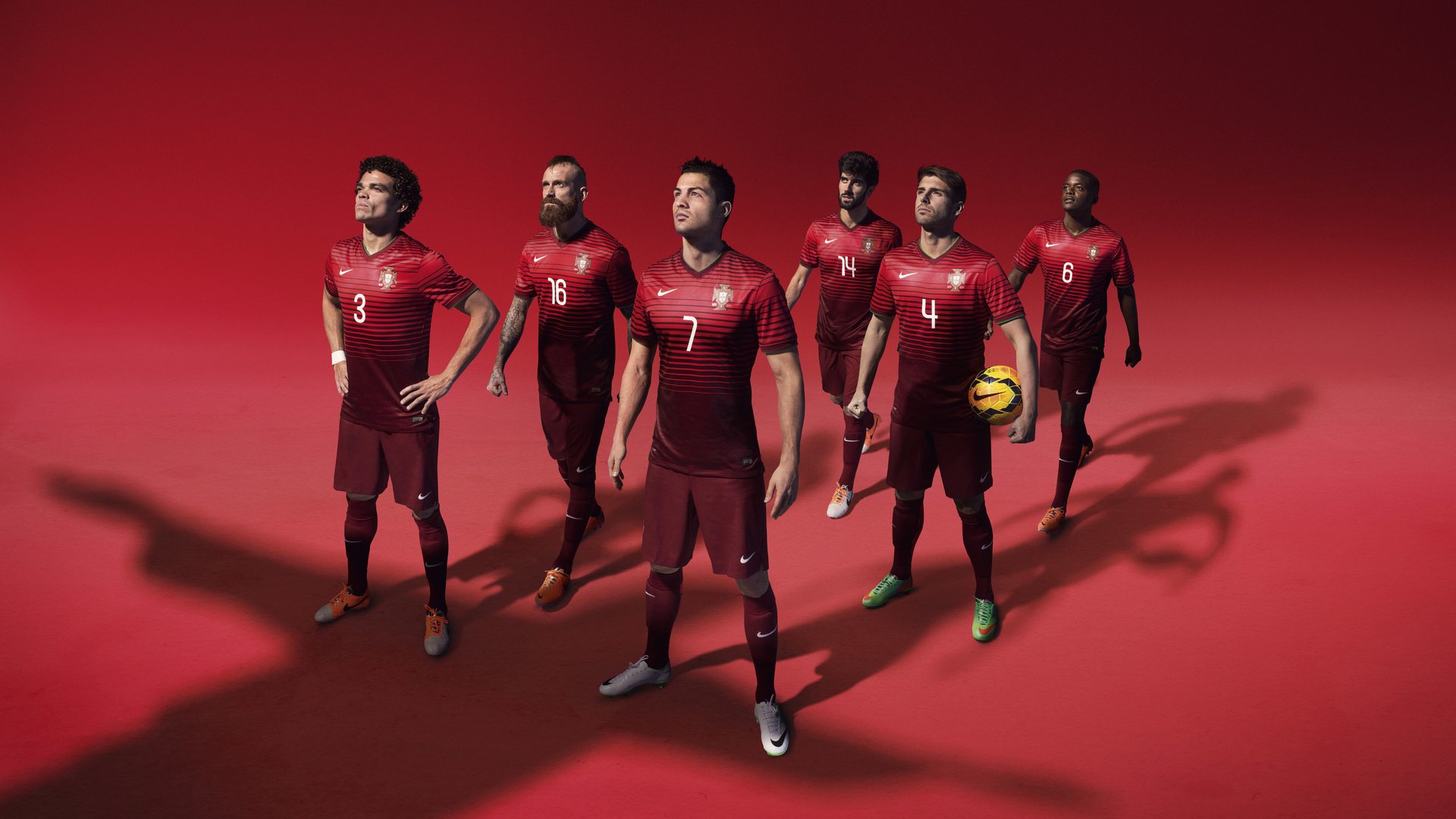 拉文关键战不手软，掘金压制上海队展现实力